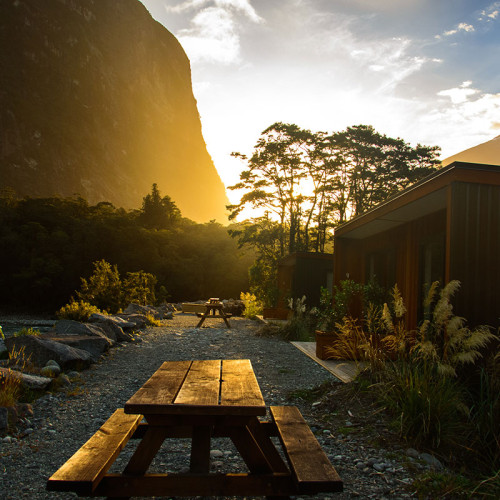 6 Relax Milford Sound Lodge 1200 800