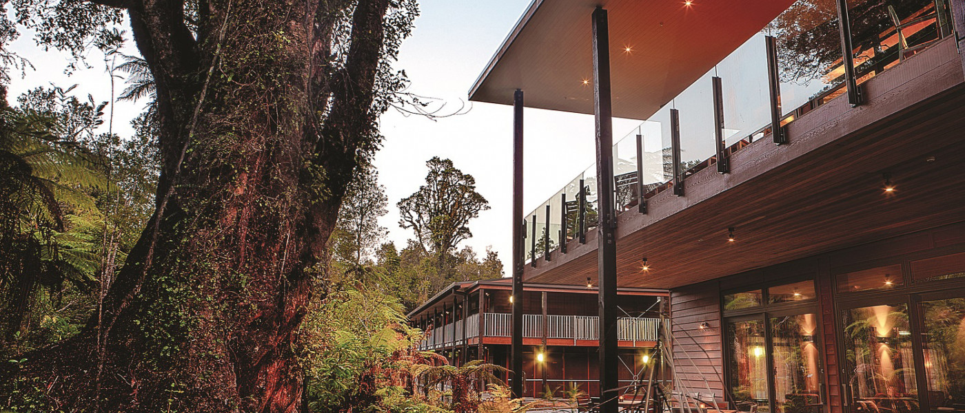 Te Waonui Forest Retreat outside view