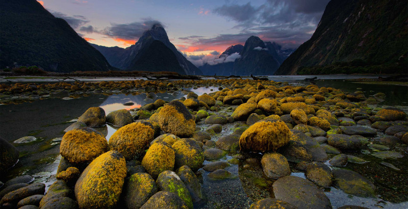 milford sound GettyImages 614459720 2560x1440